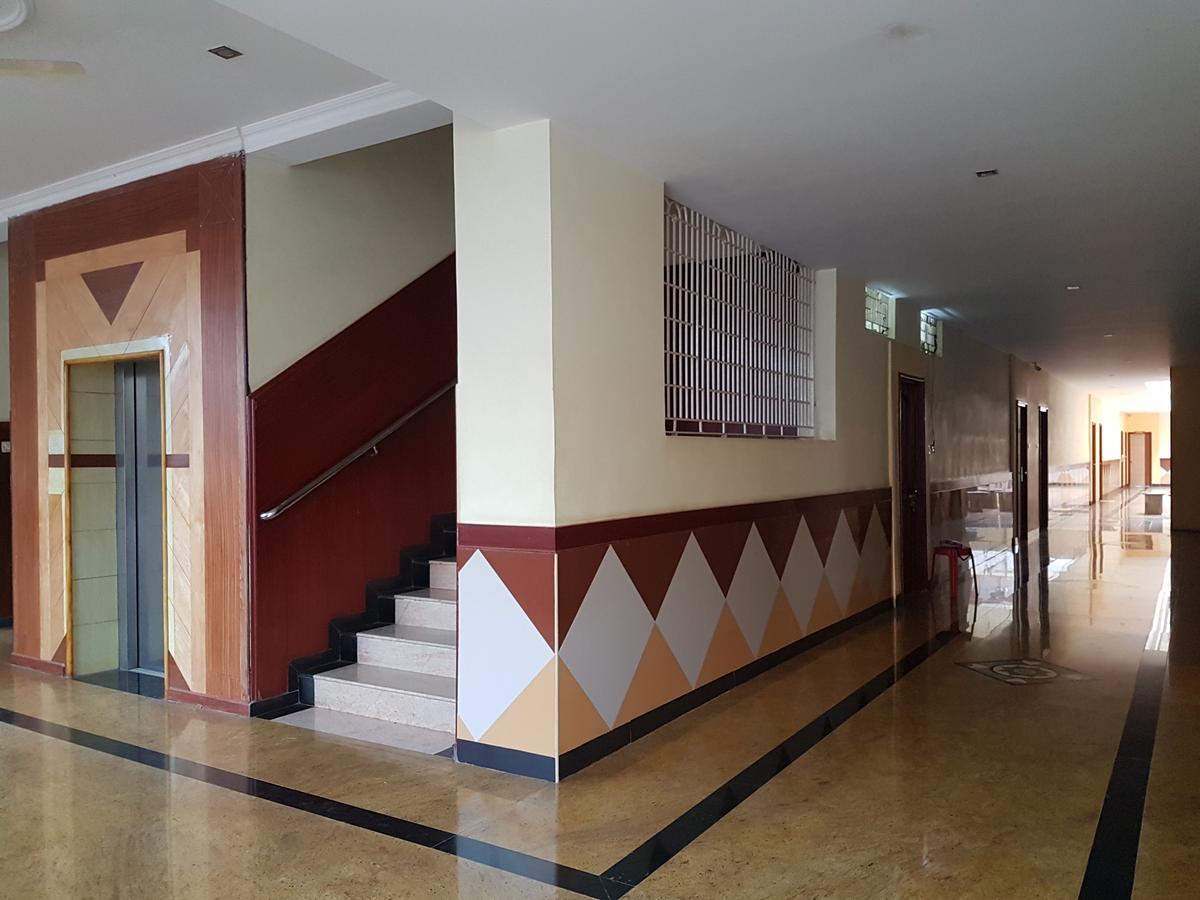 Hotel Subhalakshmi Palace Karaikkudi Exteriör bild