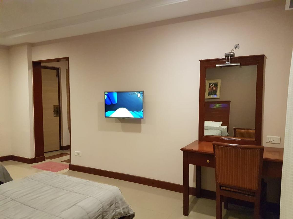Hotel Subhalakshmi Palace Karaikkudi Exteriör bild