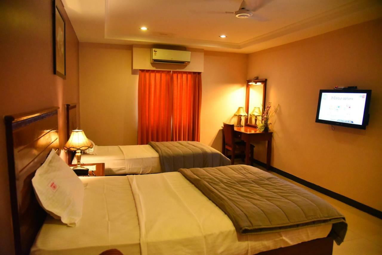 Hotel Subhalakshmi Palace Karaikkudi Exteriör bild